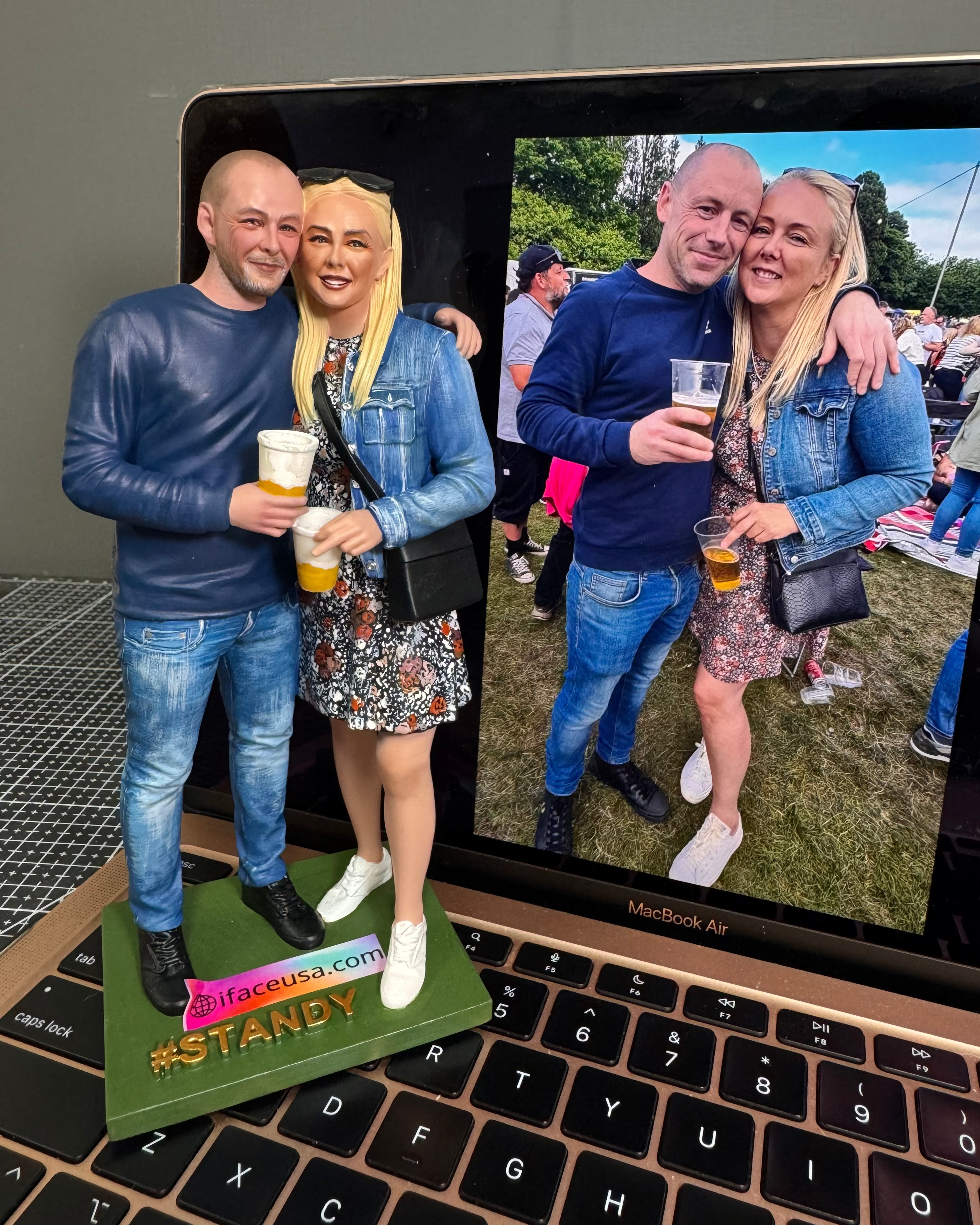 🇬🇧British Couple & Family